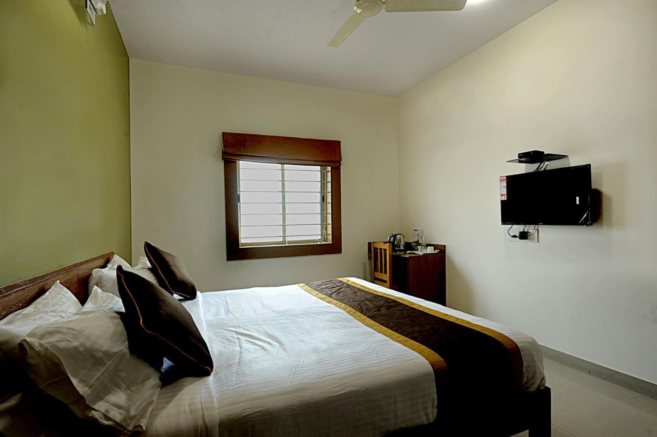Airport Bliss Boutique Hotel Yelahanka Exterior foto